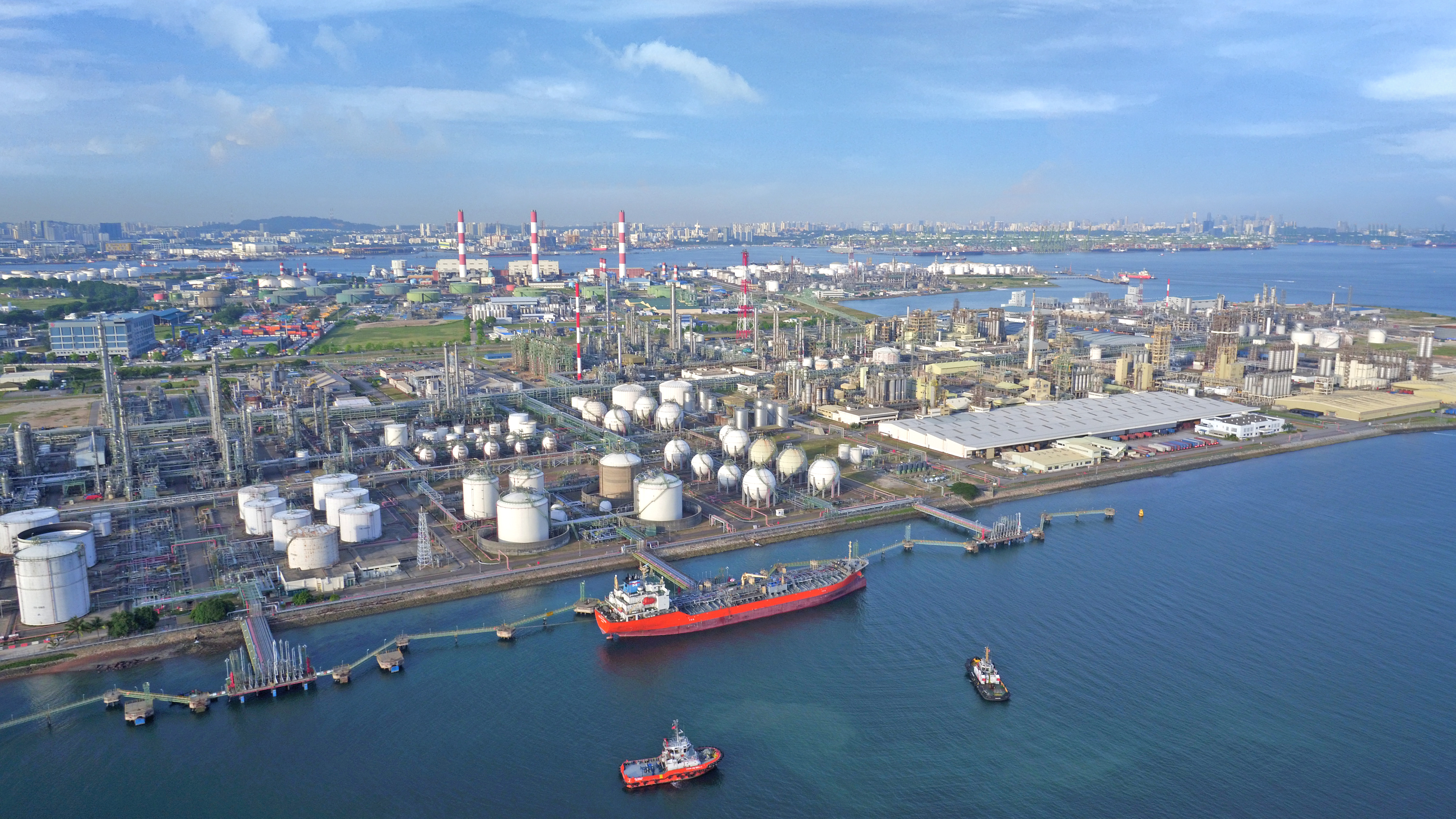 jurong island petrochemical hub